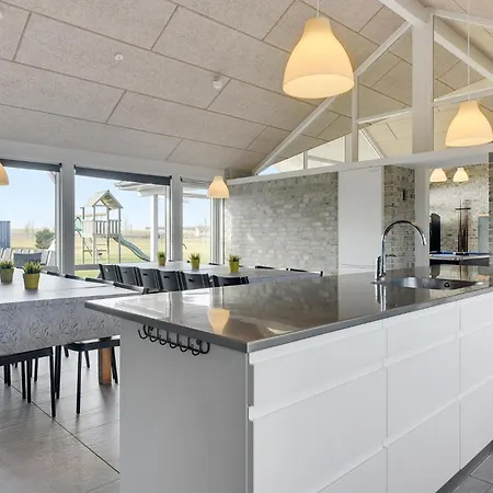 Stunning In Haderslev With Sauna Hébergement de vacances *