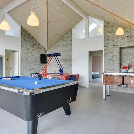 Stunning In Haderslev With Sauna Σπίτι διακοπών